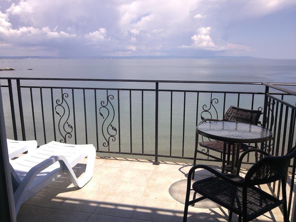 Villa Lazuren Bryag 2 Chernomorets Oda fotoğraf