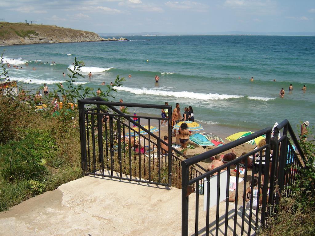 Villa Lazuren Bryag 2 Chernomorets Oda fotoğraf