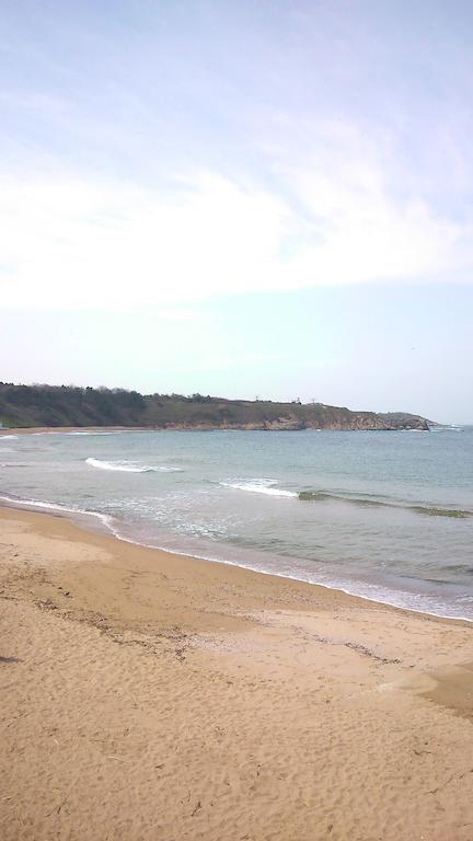 Villa Lazuren Bryag 2 Chernomorets Oda fotoğraf